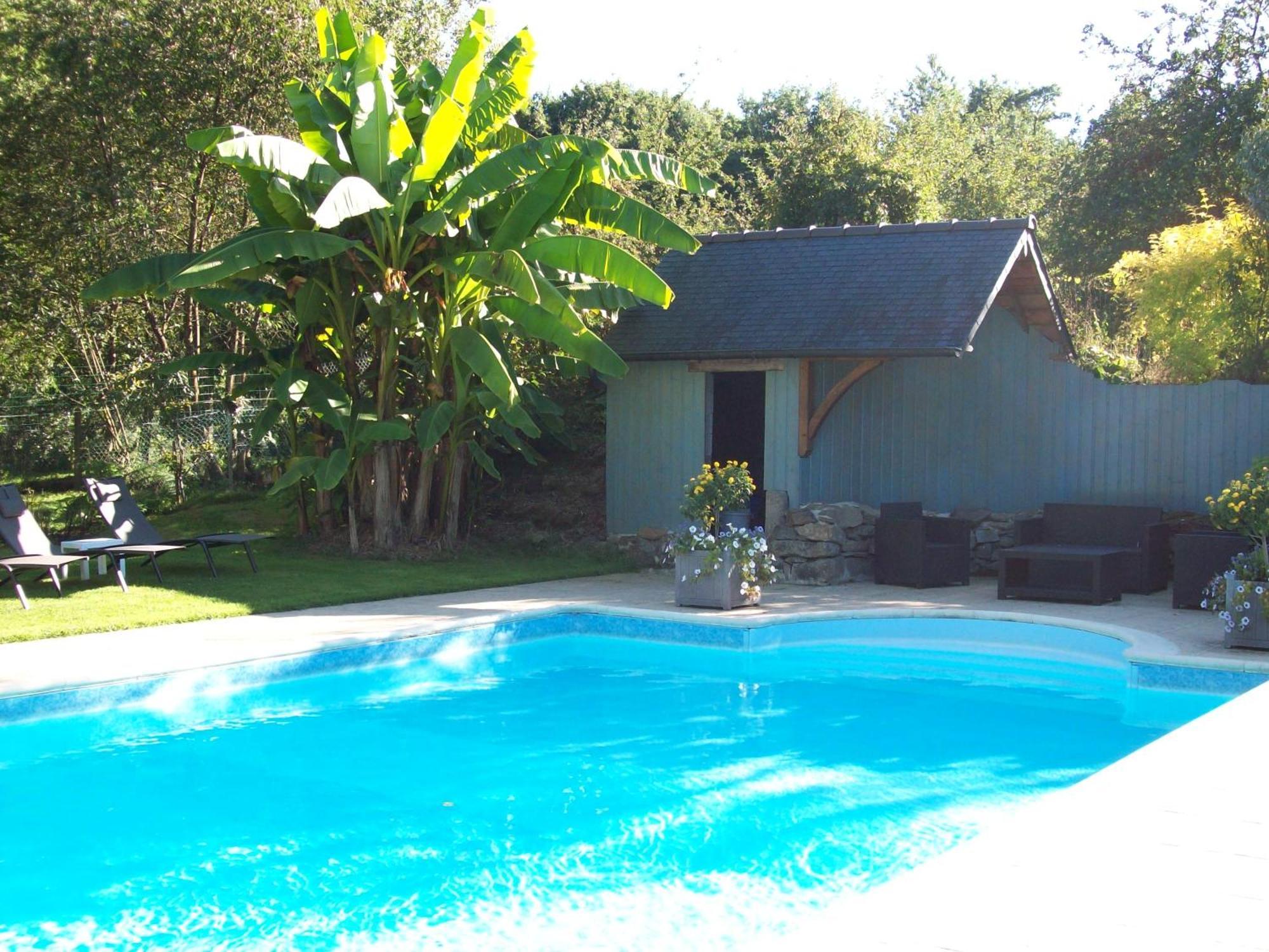 La Guyonnais Bed & Breakfast Quevert Exterior photo